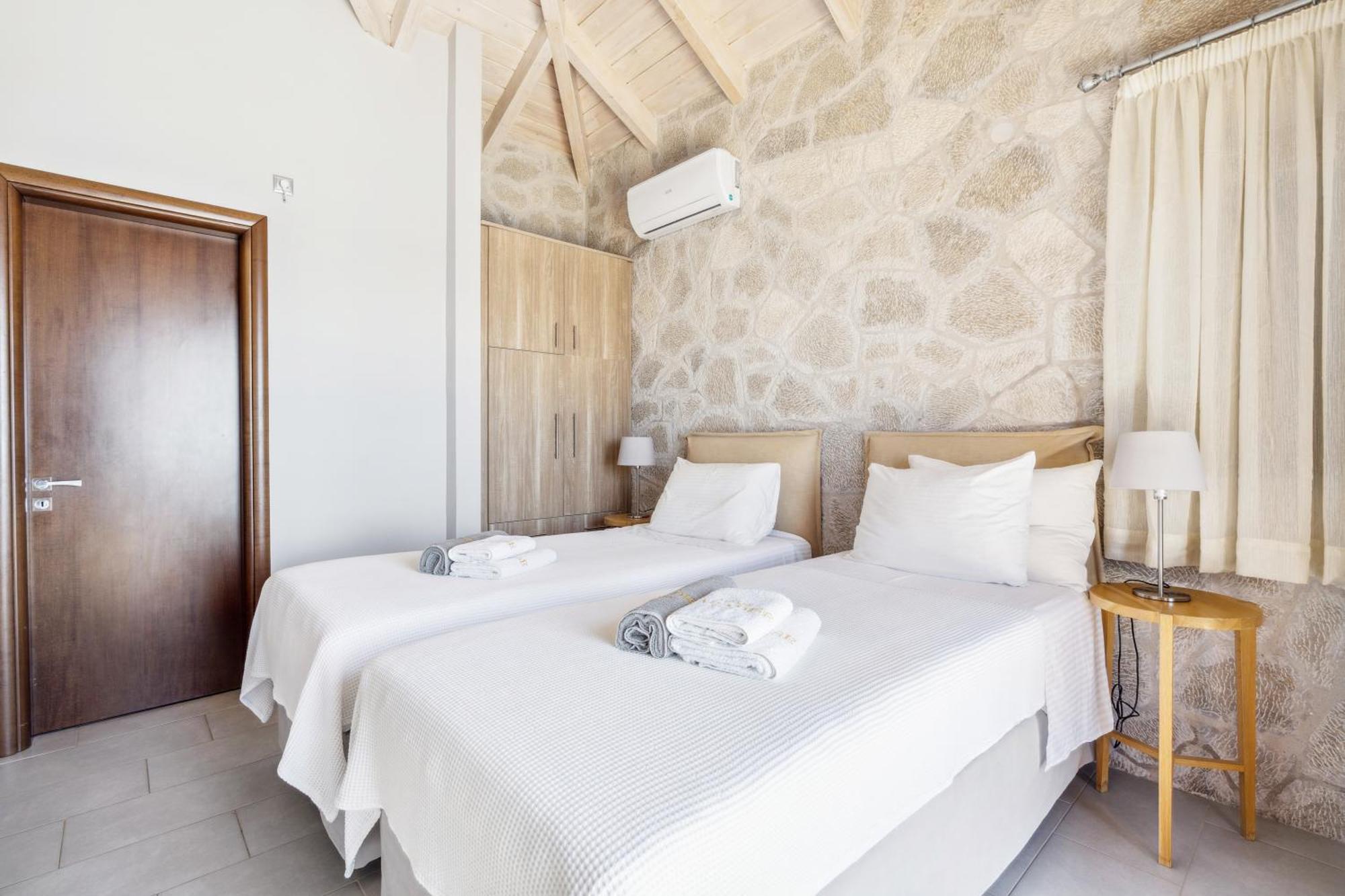 Milos Paradise Luxury Villas Áyios Nikítas Eksteriør billede